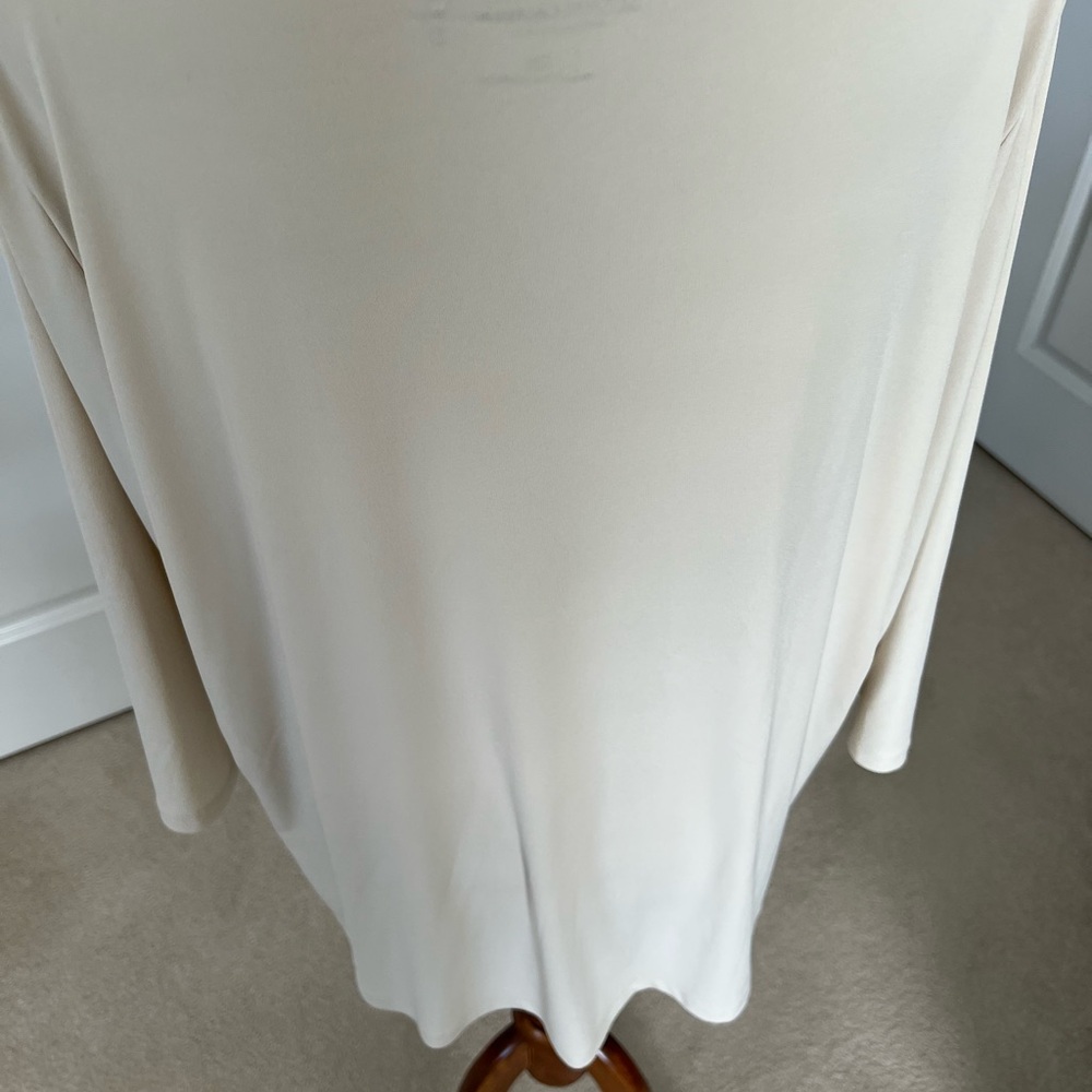 Susan Graver Essentials Elegant Cream Women's Top 2X - Picture 4 of 6